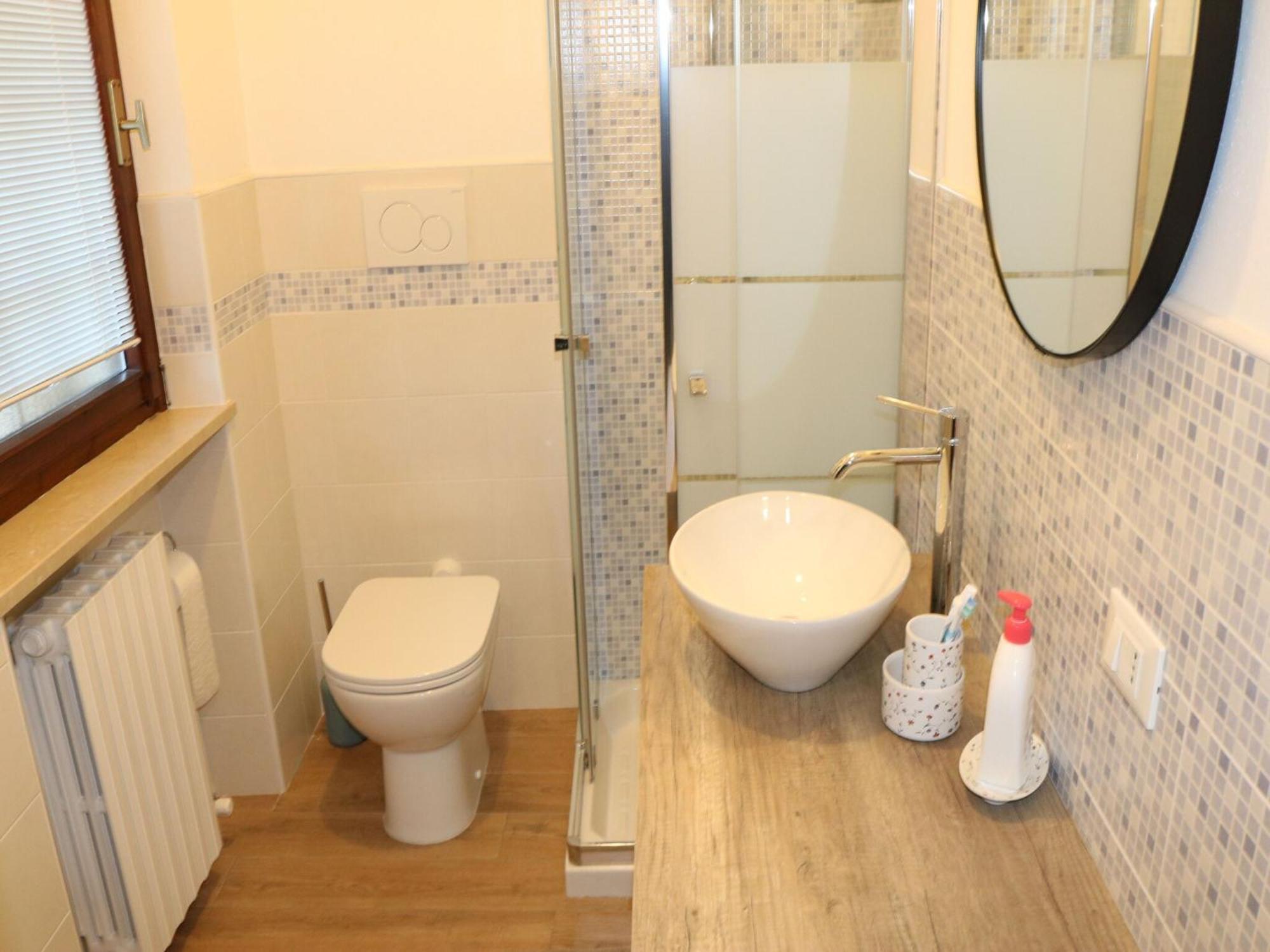 Enticing Holiday Home In Lazise With Swimming Pool Екстер'єр фото